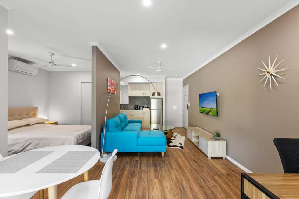 Comfortable Brisbane rooming house with modern furnishings and shared living spaces.